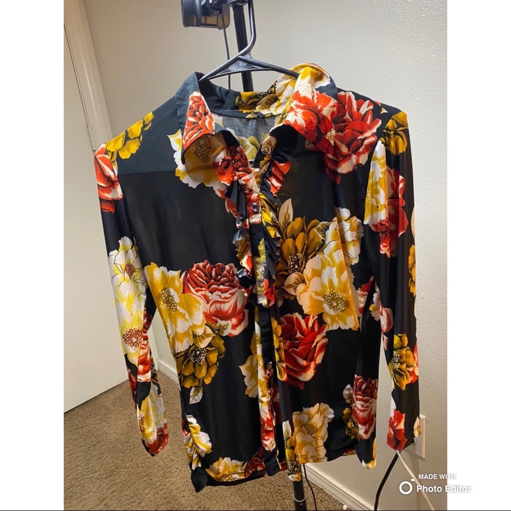 Flower and black shirt